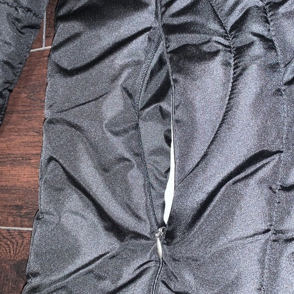 U.S. Polo Association Puffer Coat w/Faux Fur Hood, sz Medium (girls) - Picture 5 of 12